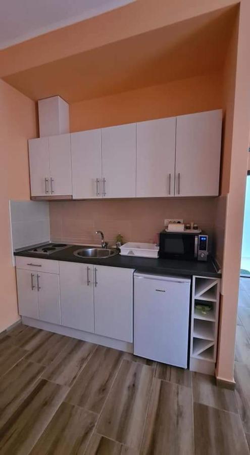 Ales Apartman Sombor Luaran gambar