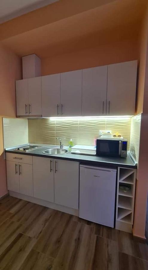 Ales Apartman Sombor Luaran gambar
