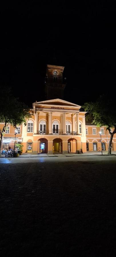 Ales Apartman Sombor Luaran gambar